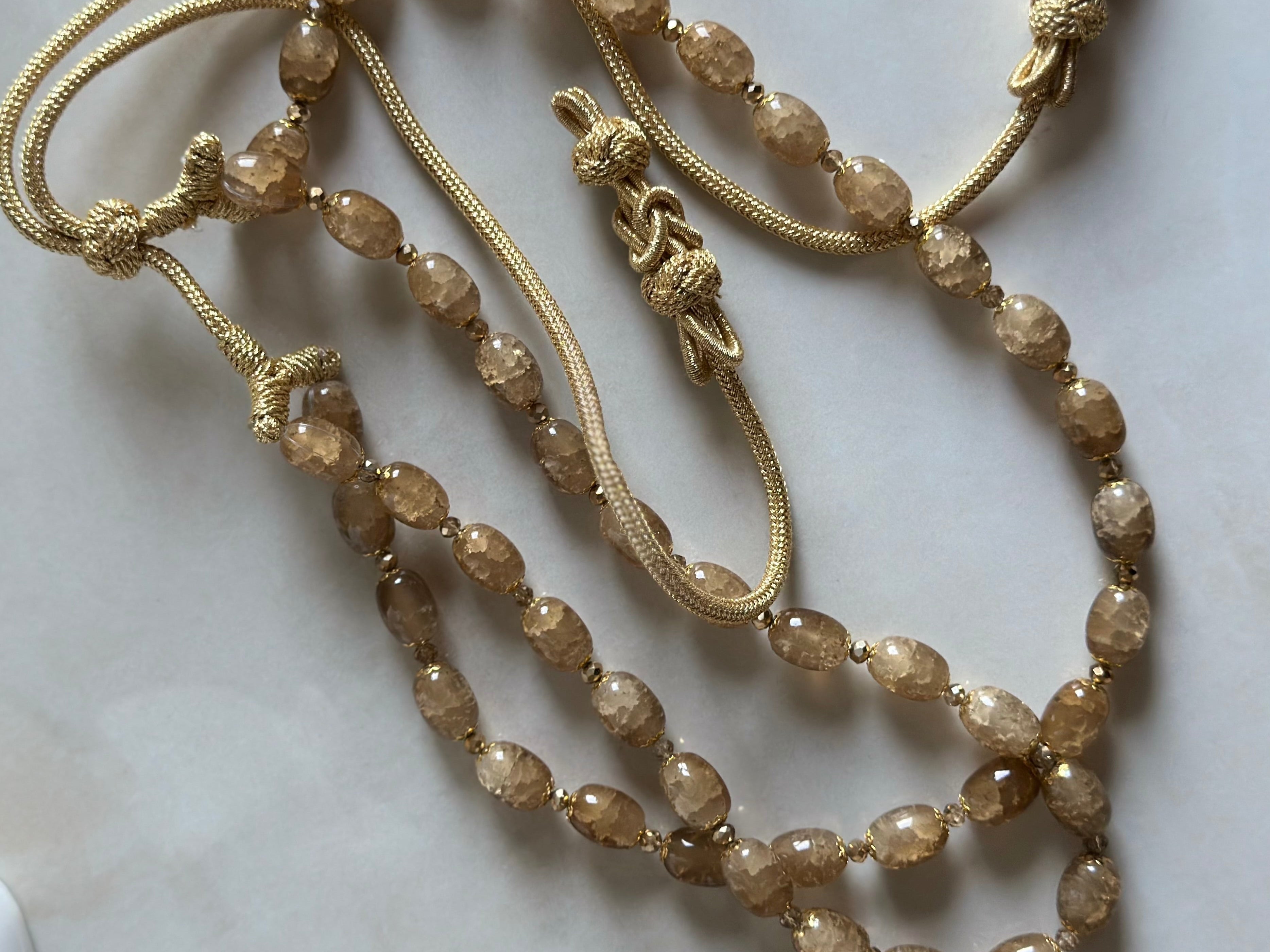 Necklace Taupe